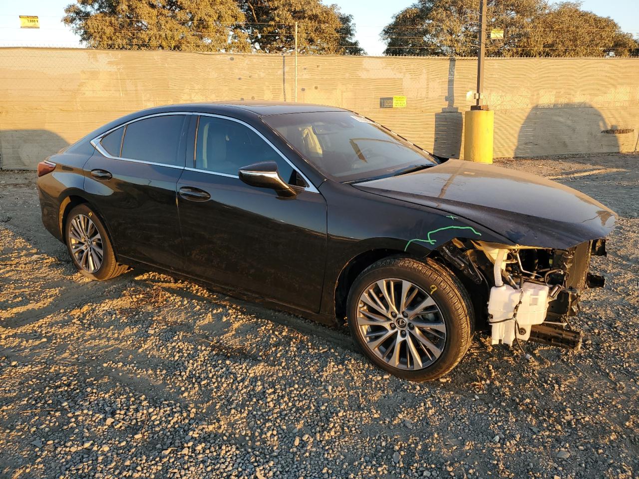 2021 Lexus ES VIN 58AD11D19MU007488 Copart auction photo, front end damage thumbnail 4