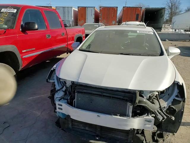 2017 Buick LaCrosse VIN 1G4ZR5SS9HU175047 Copart auction photo, front end damage thumbnail 10