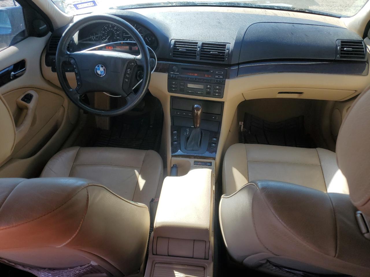 2004 BMW 3er VIN WBAAZ33454KP84239 Copart auction photo, hail / normal wear damage thumbnail 8