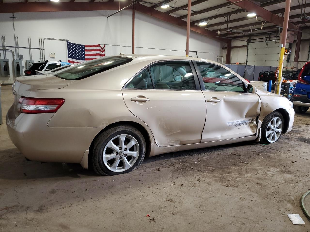2010 Toyota Camry VIN 4T4BF3EK2AR081033 Copart auction photo, side / front end damage thumbnail 3