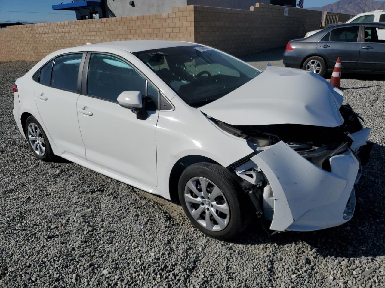 2022 Toyota Corolla VIN 5YFEPMAE8NP296062 Copart auction photo, front end damage thumbnail 4
