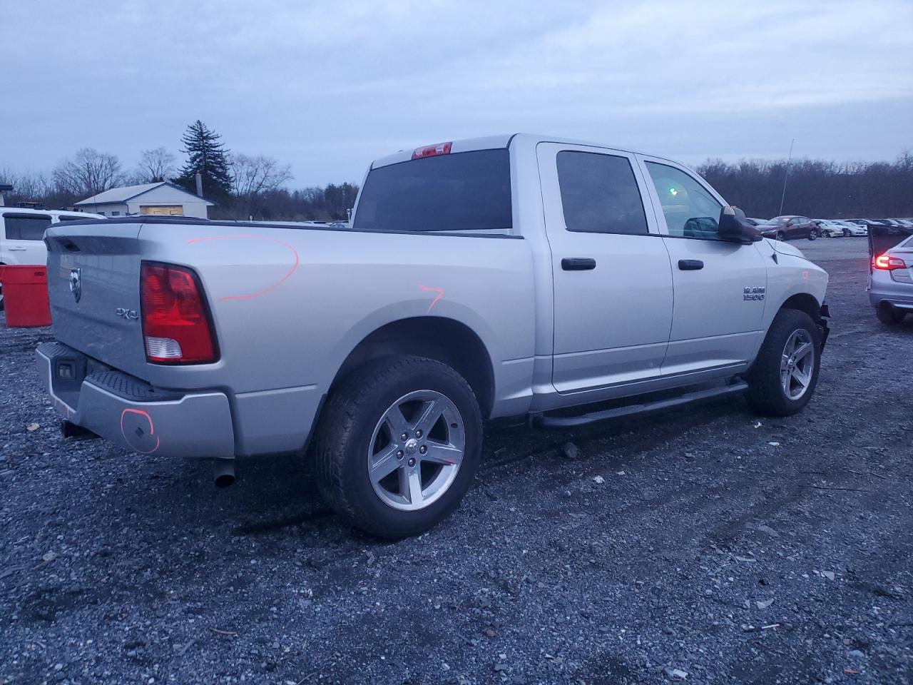 2018 RAM 1500 VIN 1C6RR7KG0JS129403 Copart auction photo, front end / minor dent/scratches damage thumbnail 3