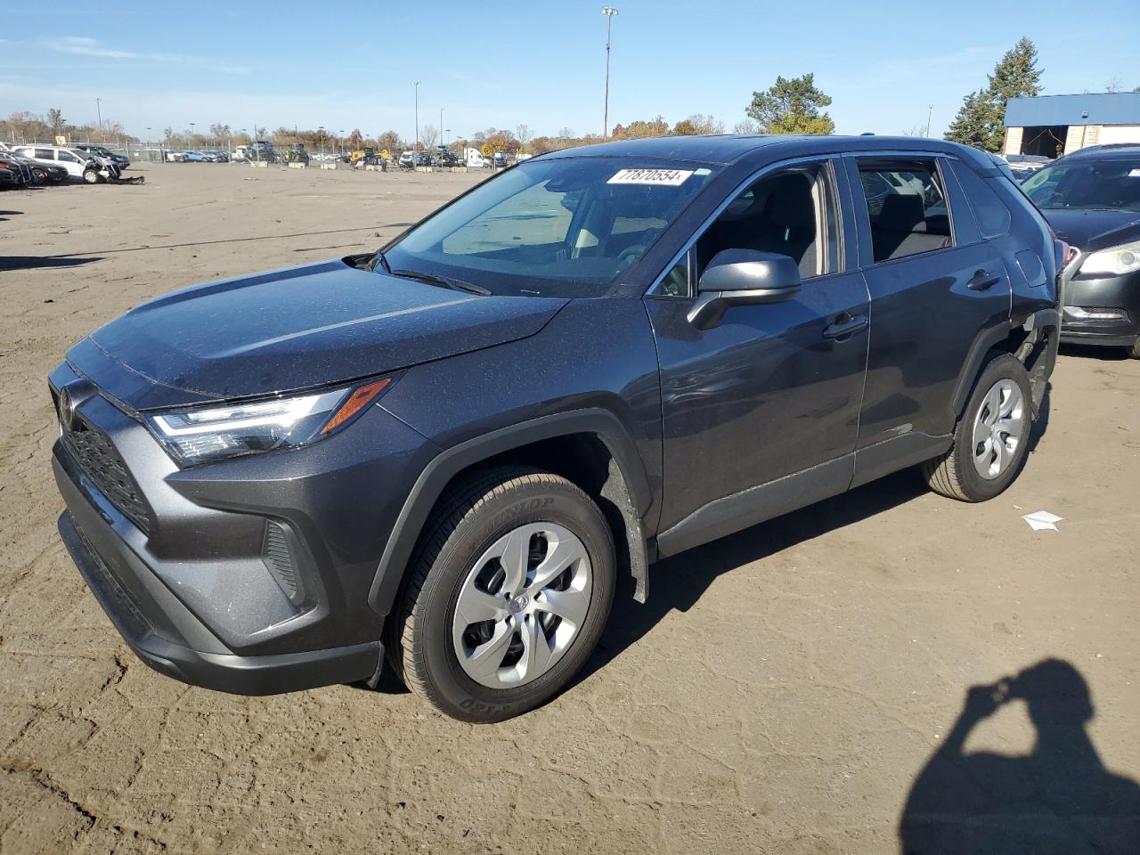 2023 Toyota RAV 4 VIN 2T3H1RFV9PC239819