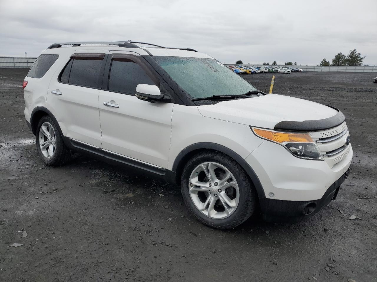 2013 Ford Explorer VIN 1FM5K8F88DGA81043 Copart auction photo, side / front end damage thumbnail 4
