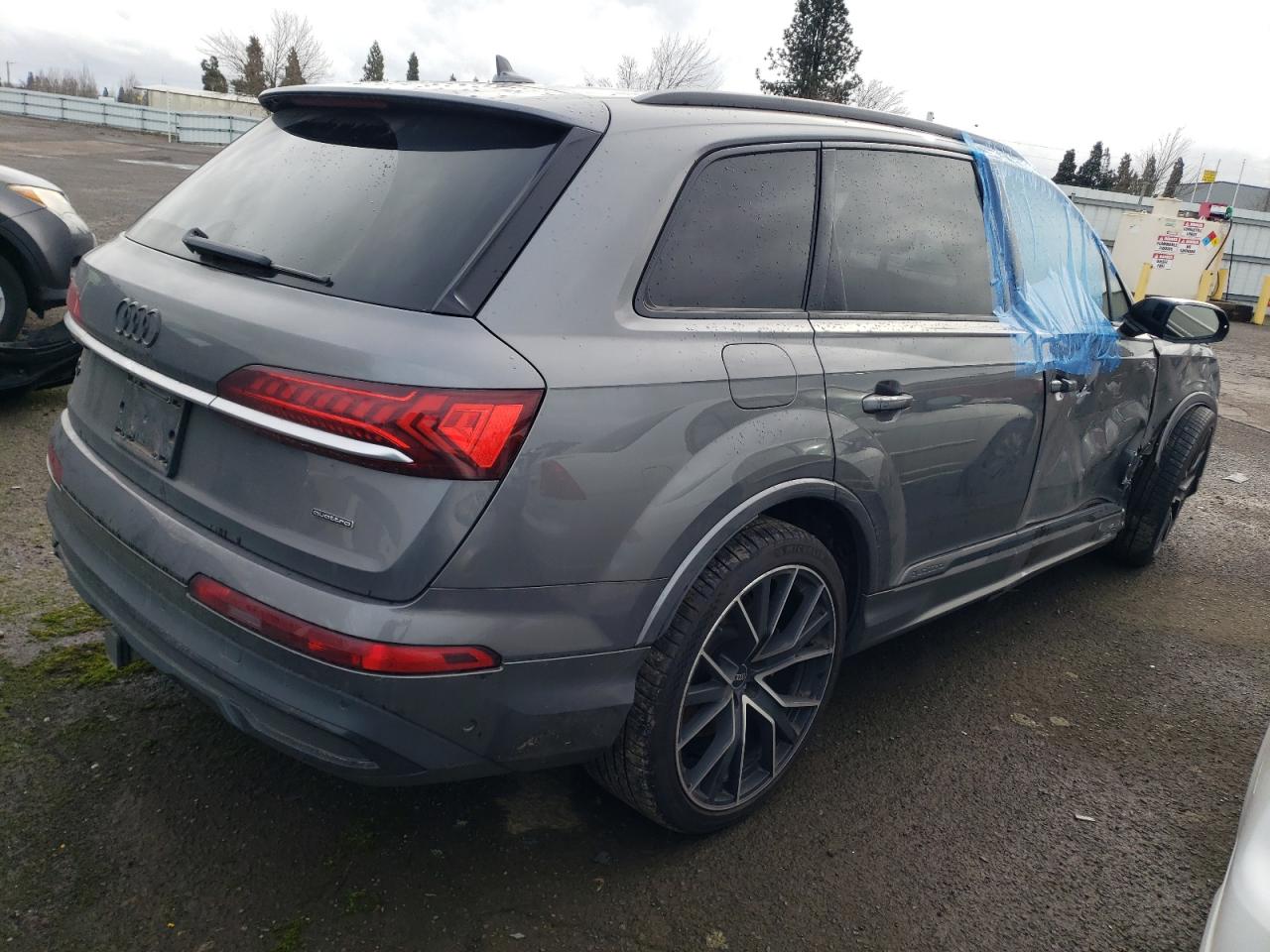 2021 Audi Q7 VIN WA1VXAF72MD017936 Copart auction photo, side / front end damage thumbnail 3