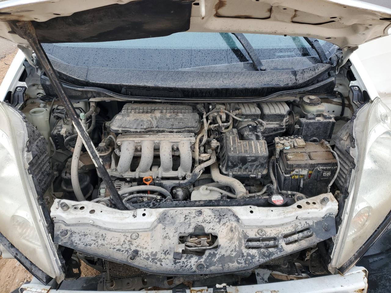 2011 Honda Fit VIN JHMGE8H56BC010787 Copart auction photo, rear end / all over damage thumbnail 13