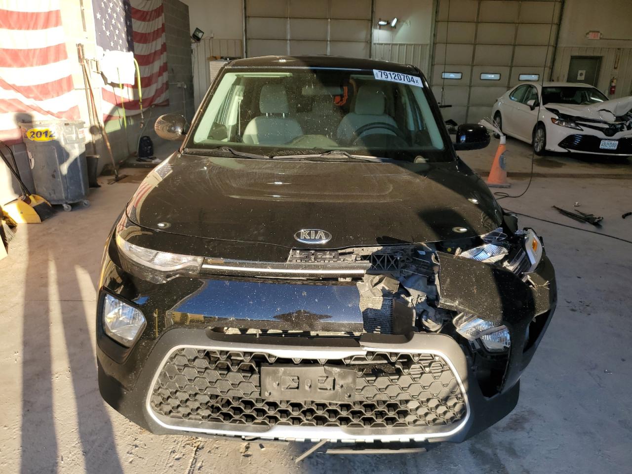 2020 KIA Soul VIN KNDJ23AU1L7024532 Copart auction photo, front end / side damage thumbnail 5