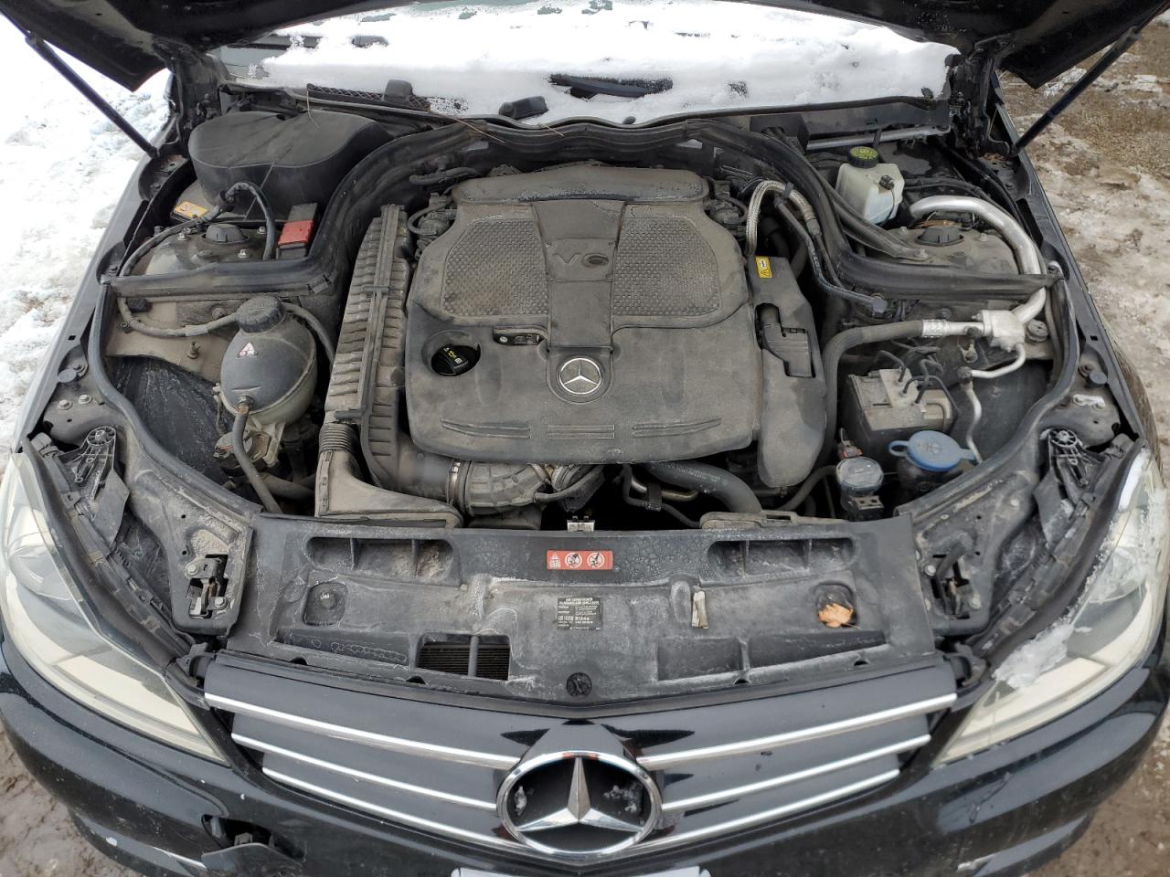 2014 Mercedes-Benz C-klasse VIN WDDGF8AB5ER305286 Copart auction photo, side damage thumbnail 11