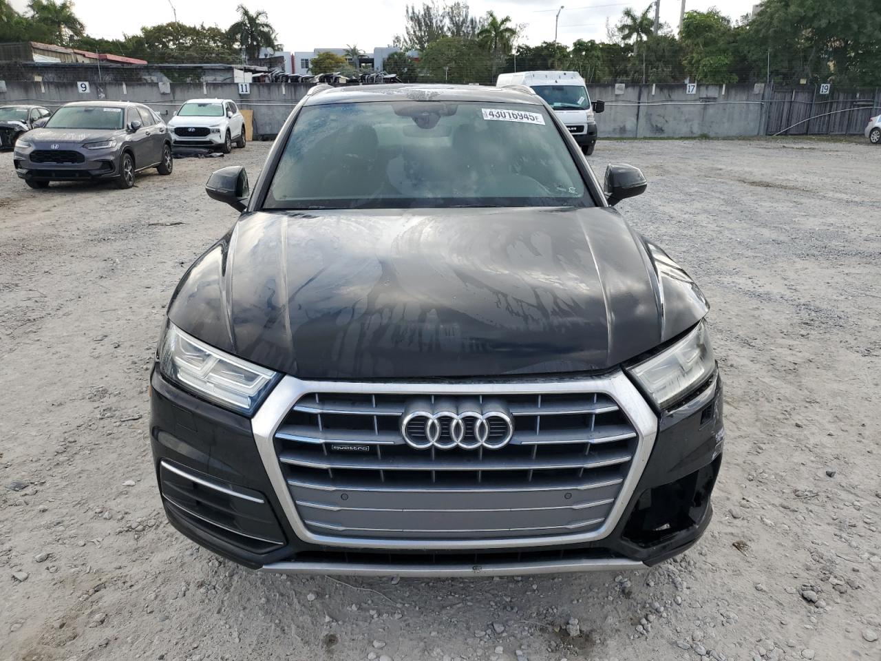 2020 Audi Q5 VIN WA1BNAFY2L2015468 Copart auction photo, front end damage thumbnail 5