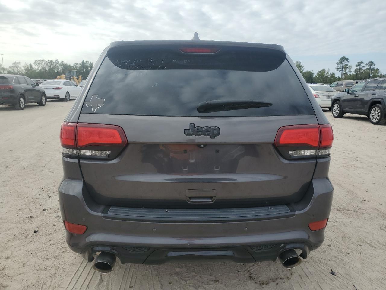 2015 Jeep Grand Cherokee VIN 1C4RJFDJXFC238049 Copart auction photo, minor dent/scratches damage thumbnail 6