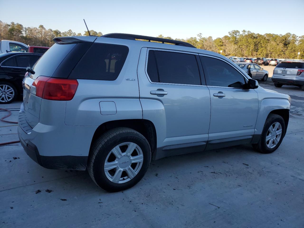 2015 GMC Terrain VIN 2GKALREK3F6196028 Copart auction photo, front end damage thumbnail 3