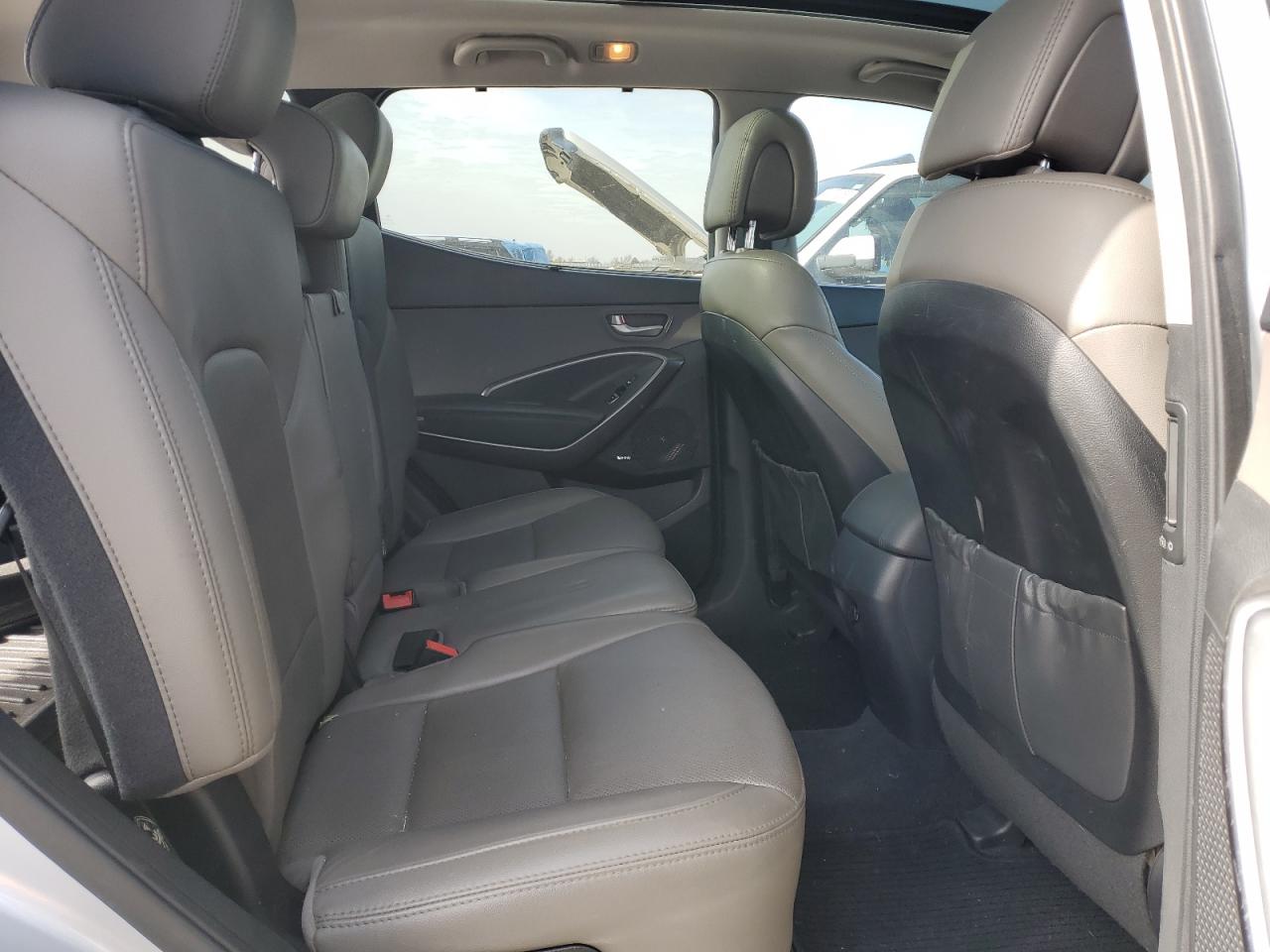 2017 Hyundai Santa Fe VIN 5XYZU3LB6HG492551 Copart auction photo, front end damage thumbnail 11