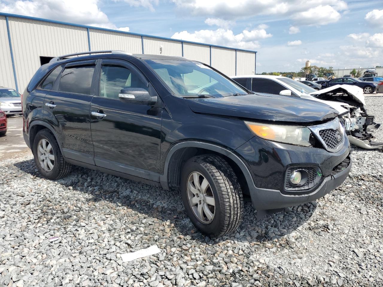 2011 KIA Sorento VIN 5XYKT3A18BG101504 Copart auction photo, front end damage thumbnail 4