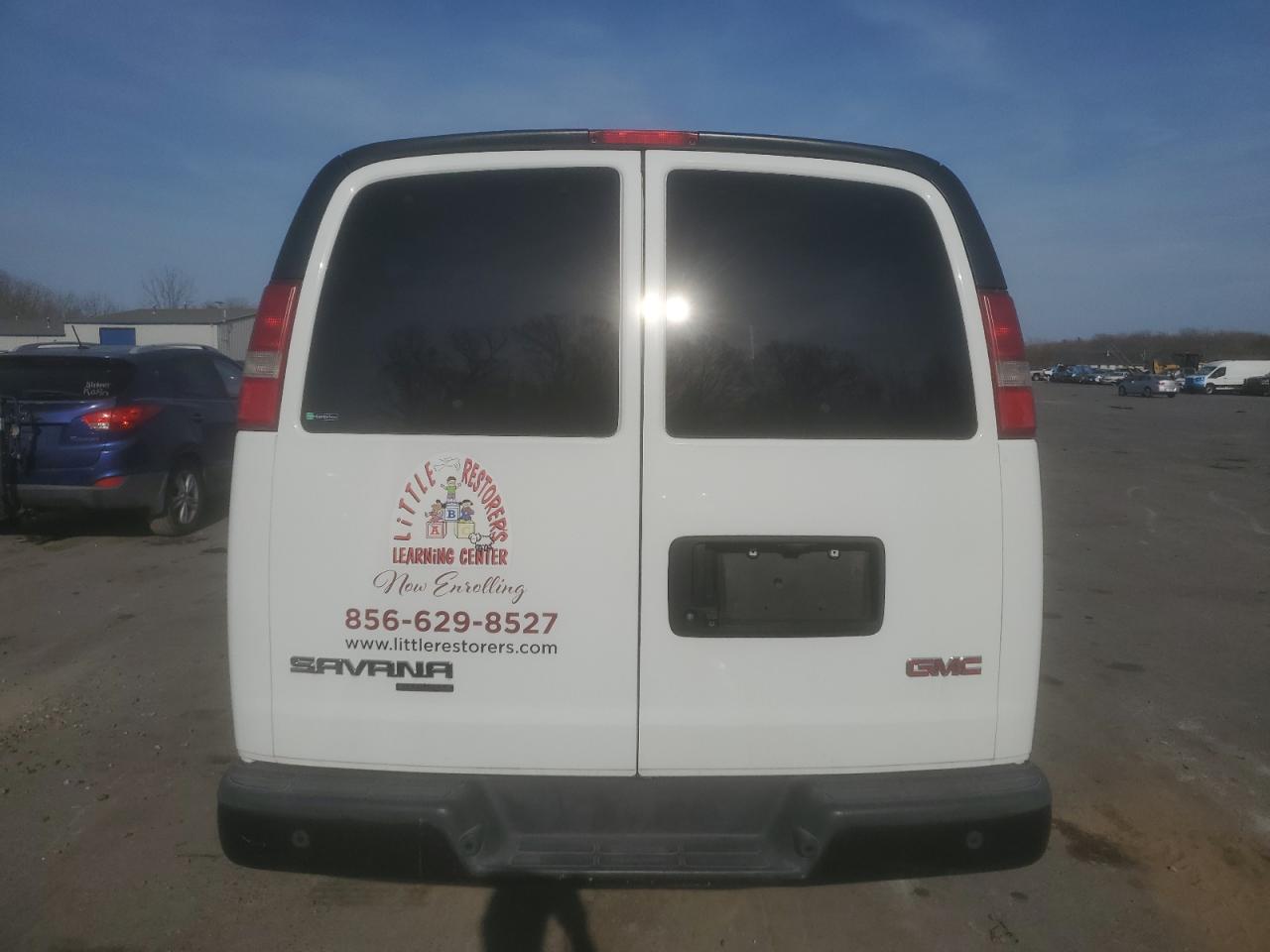 2016 GMC Savana VIN 1GJZ7NFG2G1132775 Copart auction photo, front end / side damage thumbnail 6