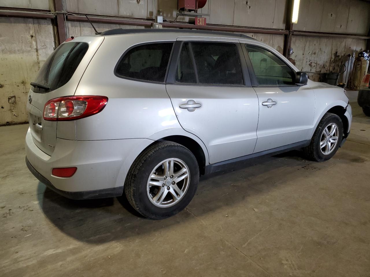 2012 Hyundai Santa Fe VIN 5XYZGDABXCG099807 Copart auction photo, front end / minor dent/scratches damage thumbnail 3