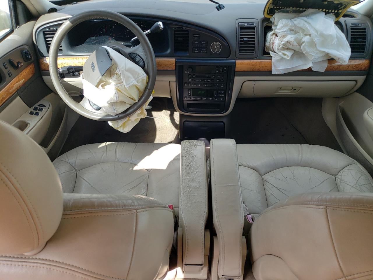 2001 Lincoln Continental VIN 1LNHM97V01Y649261 Copart auction photo, front end damage thumbnail 8