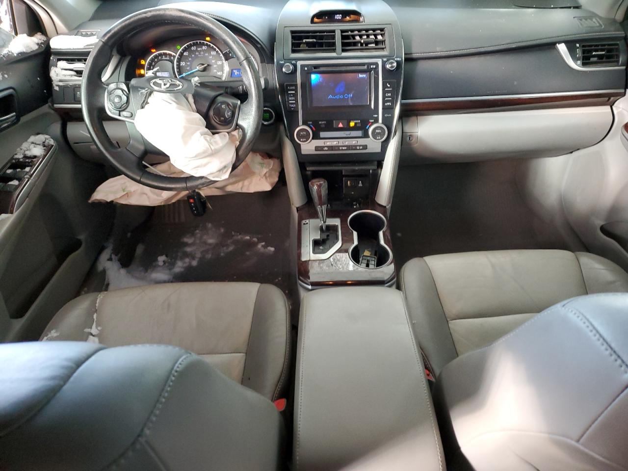 2012 Toyota Camry VIN 4T4BF1FK8CR266760 Copart auction photo, front end / side damage thumbnail 8