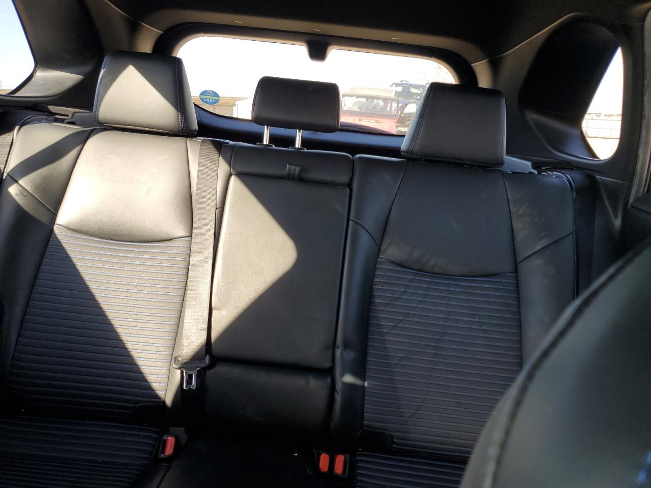 2019 Toyota RAV 4 VIN 2T3EWRFV4KW043637 Copart auction photo, top/roof / hail damage thumbnail 10