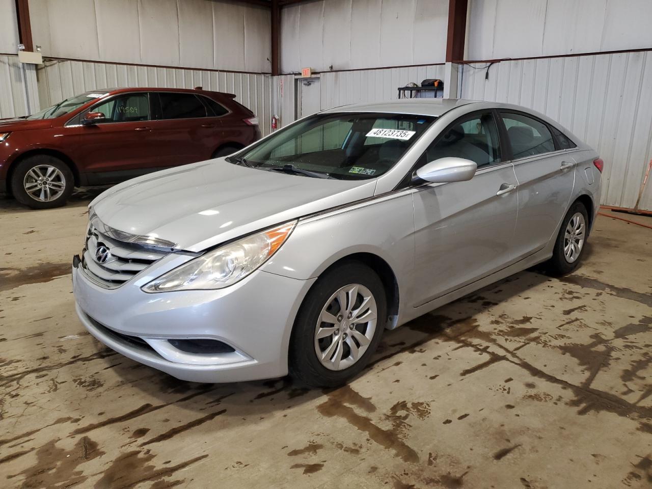 2011 Hyundai Sonata VIN 5NPEB4AC2BH186825