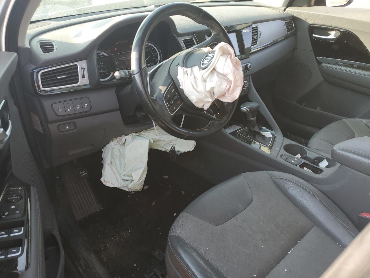 2019 KIA Niro VIN KNDCC3LC2K5231838 Copart auction photo, front end damage thumbnail 8