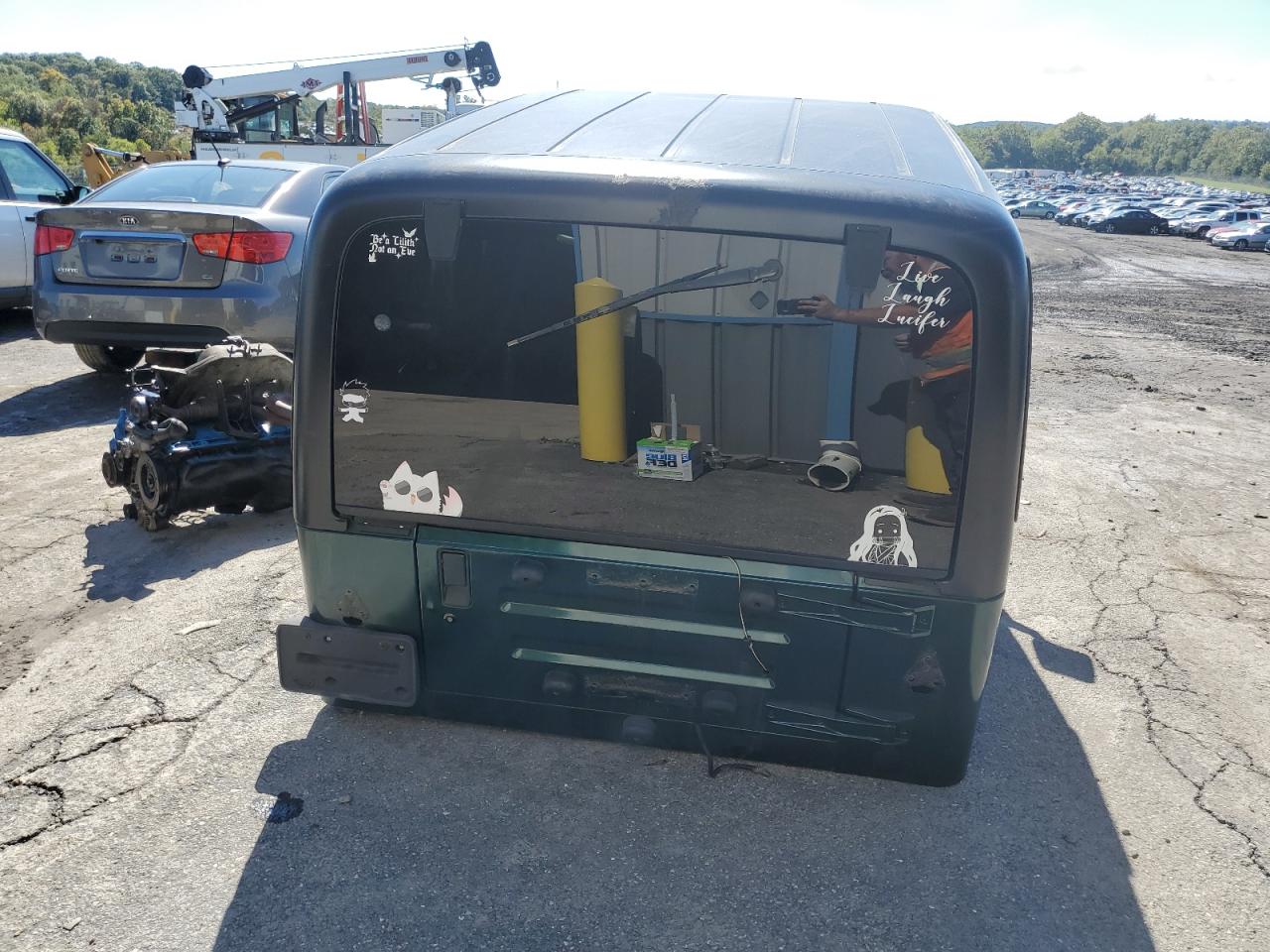 1999 Jeep Wrangler VIN 1J4FY19S5XP438604 Copart auction photo, all over damage thumbnail 6