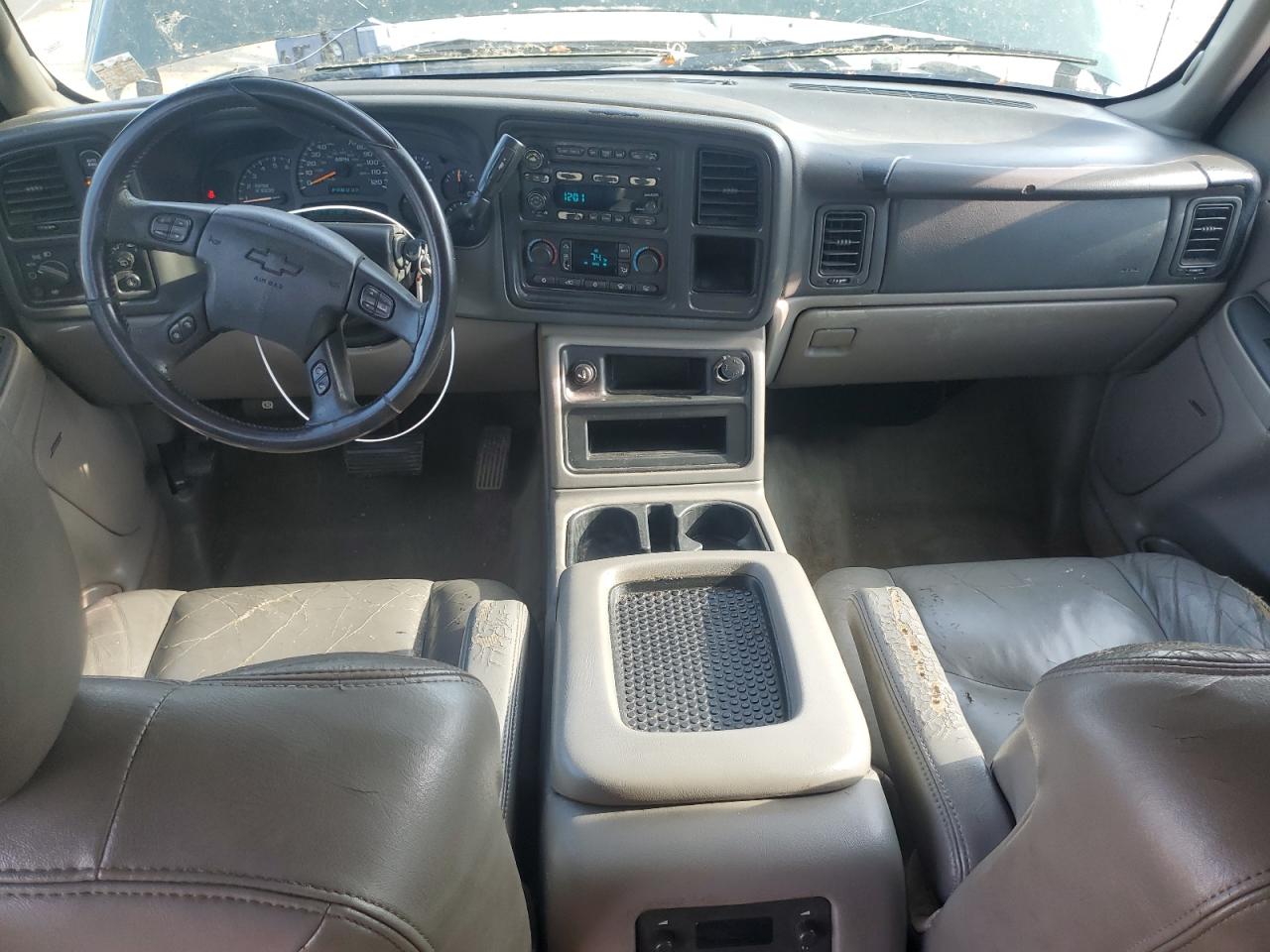 2004 Chevrolet Tahoe VIN 1GNEK13T64R196305 Copart auction photo, front end damage thumbnail 8