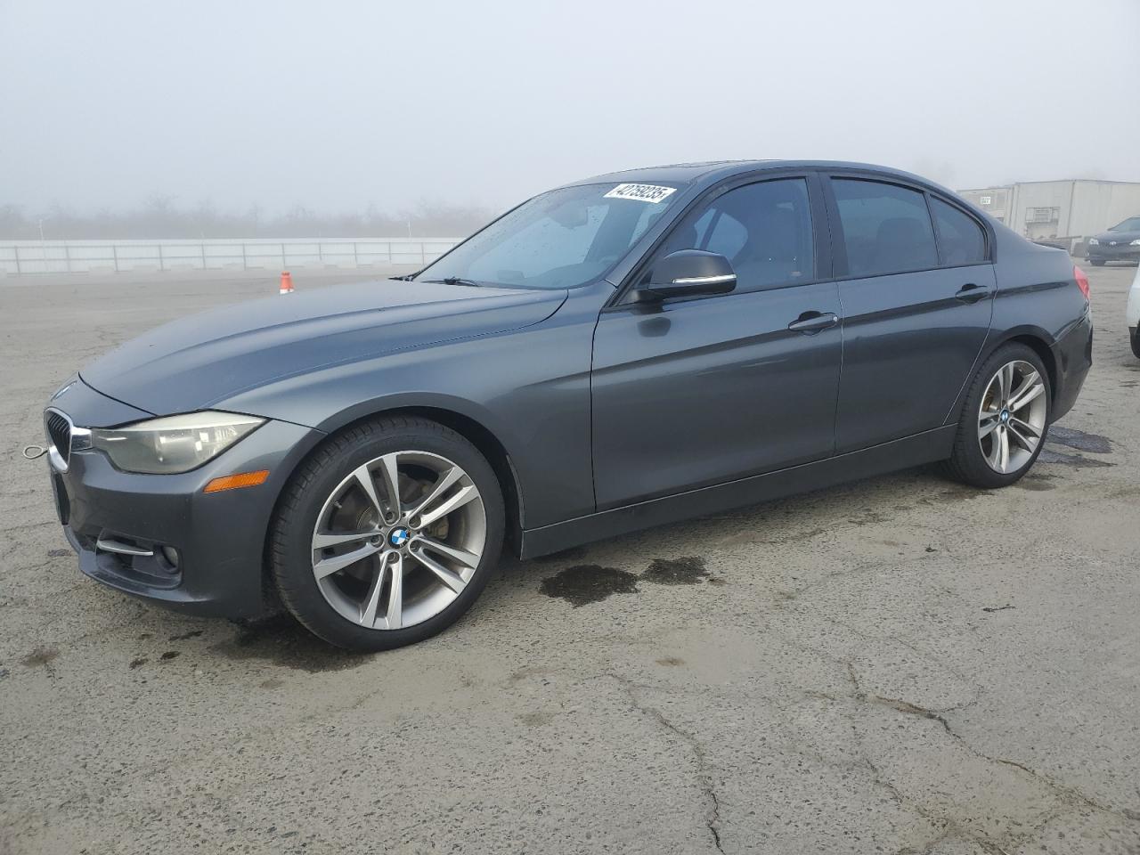 2012 BMW 3er VIN WBA3A5G51CNP16774