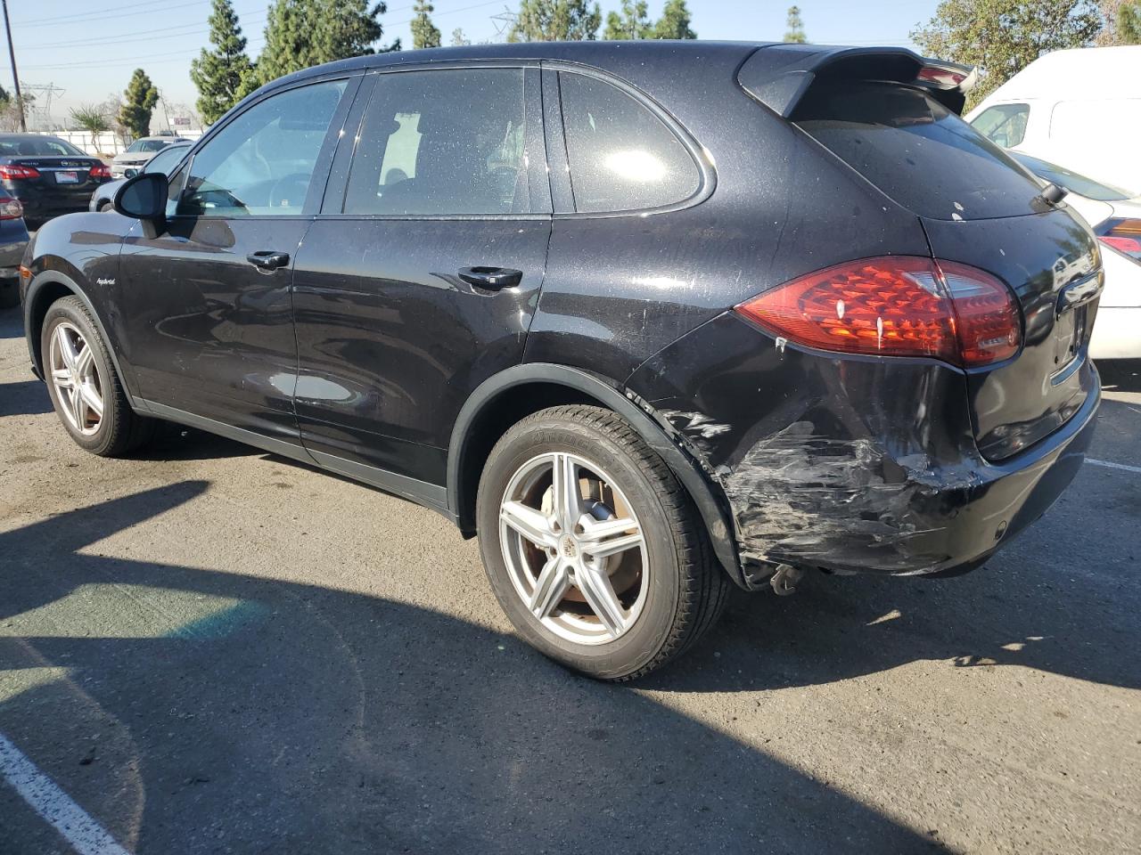 2011 Porsche Cayenne VIN WP1AE2A25BLA92059 Copart auction photo, rear end / side damage thumbnail 2