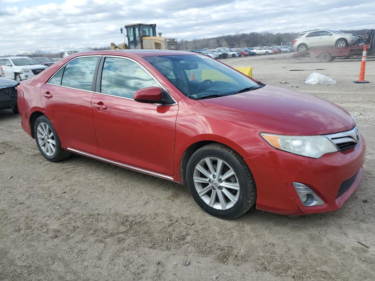 2014 Toyota Camry VIN 4T4BF1FK3ER395430 Copart auction photo, front end / side damage thumbnail 4
