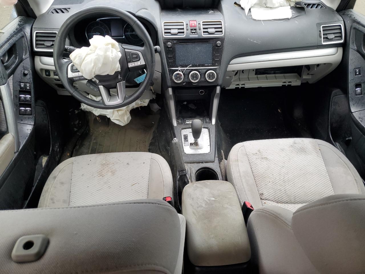 2018 Subaru Forester VIN JF2SJAGC7JH511995 Copart auction photo, front end / minor dent/scratches damage thumbnail 8