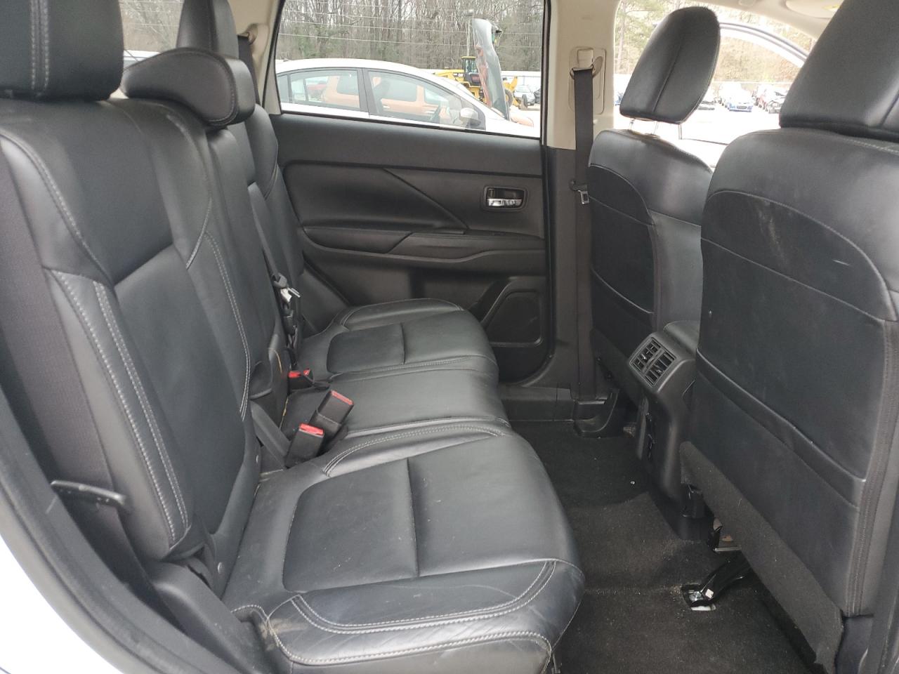 2020 Mitsubishi Outlander VIN JA4AZ3A36LZ021224 Copart auction photo, front end / side damage thumbnail 10