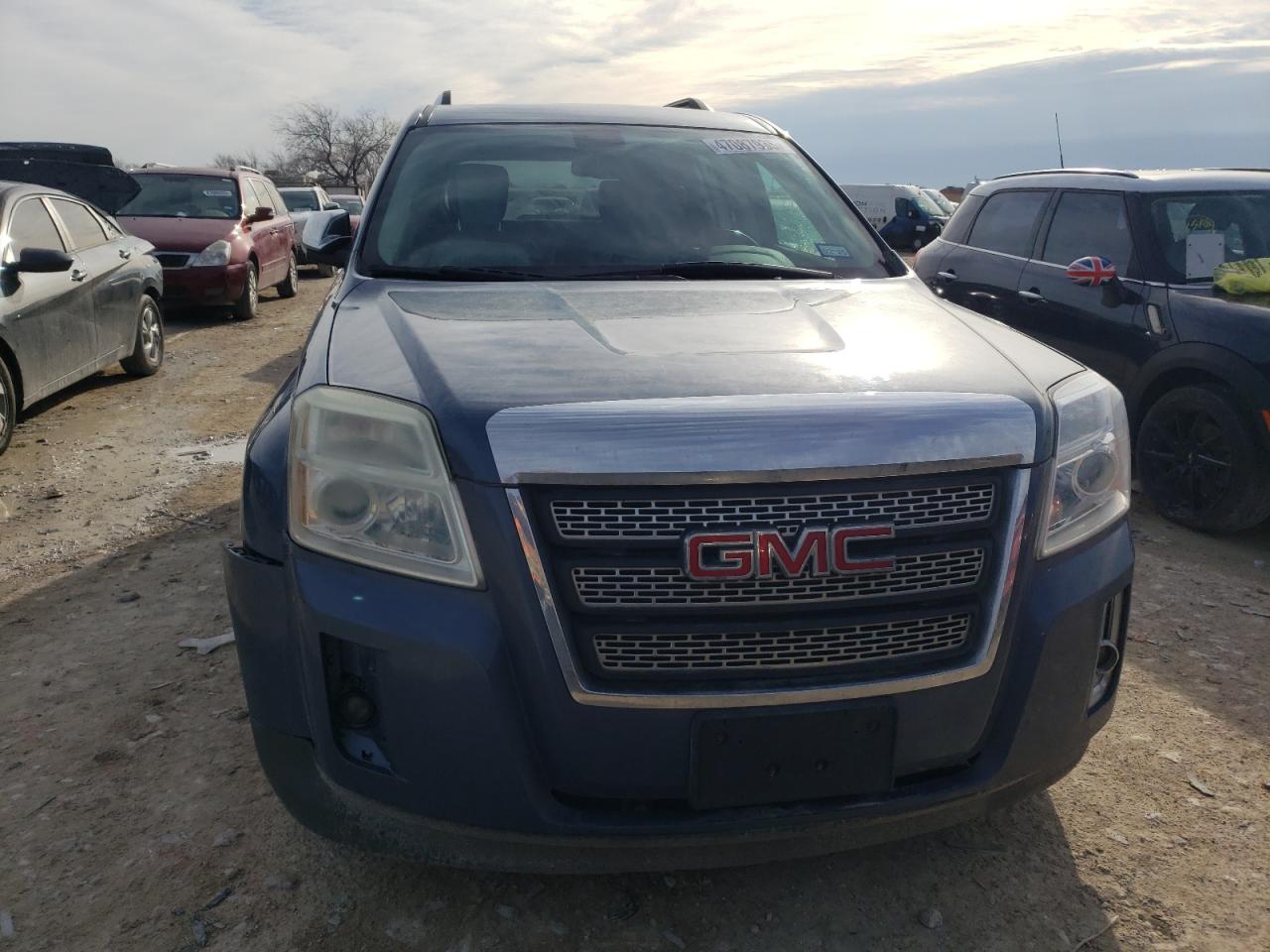 2011 GMC Terrain VIN 2CTALWEC5B6383434 Copart auction photo, side / front end damage thumbnail 5