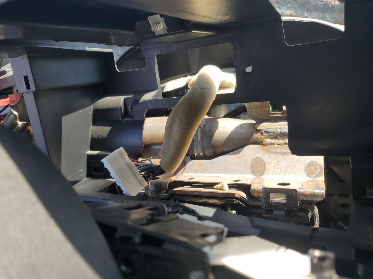 2010 Nissan Versa VIN 3N1BC1AP1AL371810 Copart auction photo, stripped damage thumbnail 9