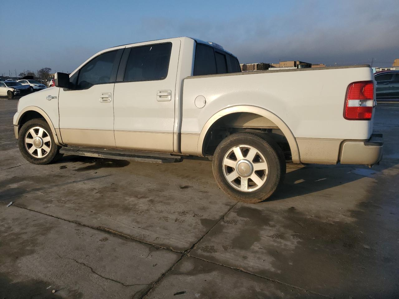 2008 Ford F-150 VIN 1FTPW12V38KD54915 Copart auction photo, front end / side damage thumbnail 2