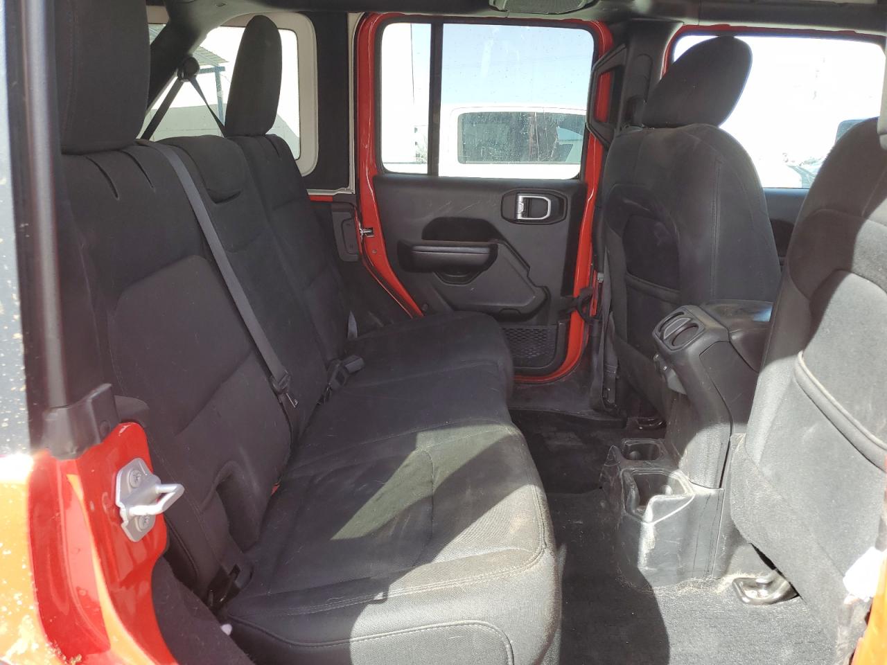 2019 Jeep Wrangler VIN 1C4HJXDGXKW508282 Copart auction photo, front end / side damage thumbnail 11