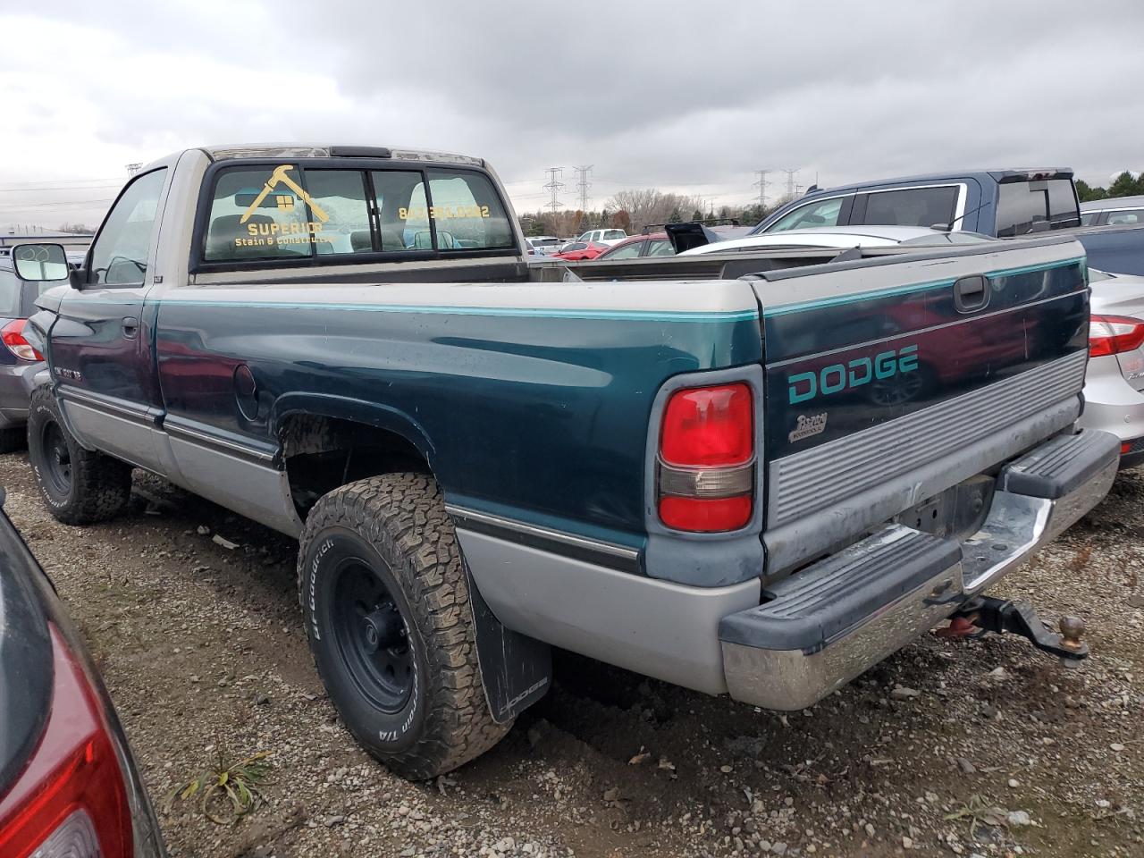 1994 Dodge RAM VIN 1B7HC16Y8RS556409 Copart auction photo, front end damage thumbnail 2