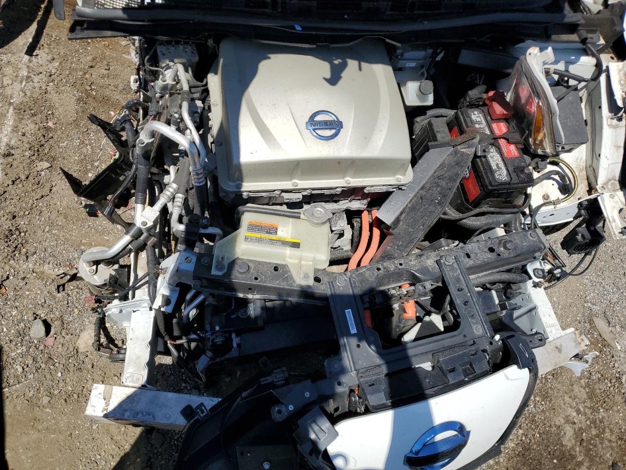 2015 Nissan Leaf VIN 1N4AZ0CP6FC323520 Copart auction photo, all over damage thumbnail 11