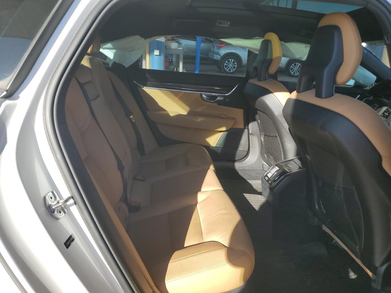2018 Volvo S90 VIN LVY982AK5JP021391 Copart auction photo, front end damage thumbnail 11