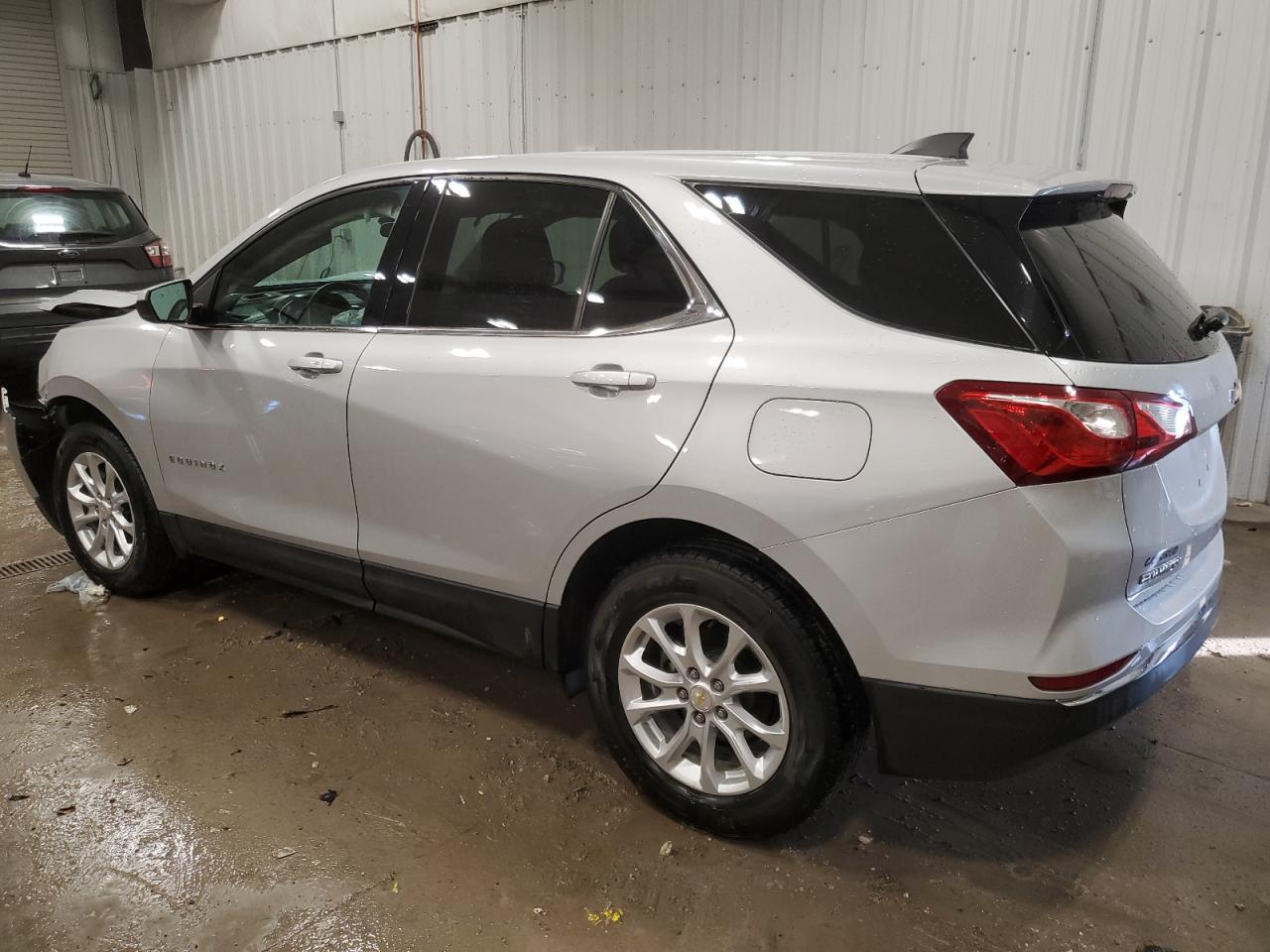 2020 Chevrolet Equinox VIN 2GNAXUEV3L6161344 Copart auction photo, front end damage thumbnail 2