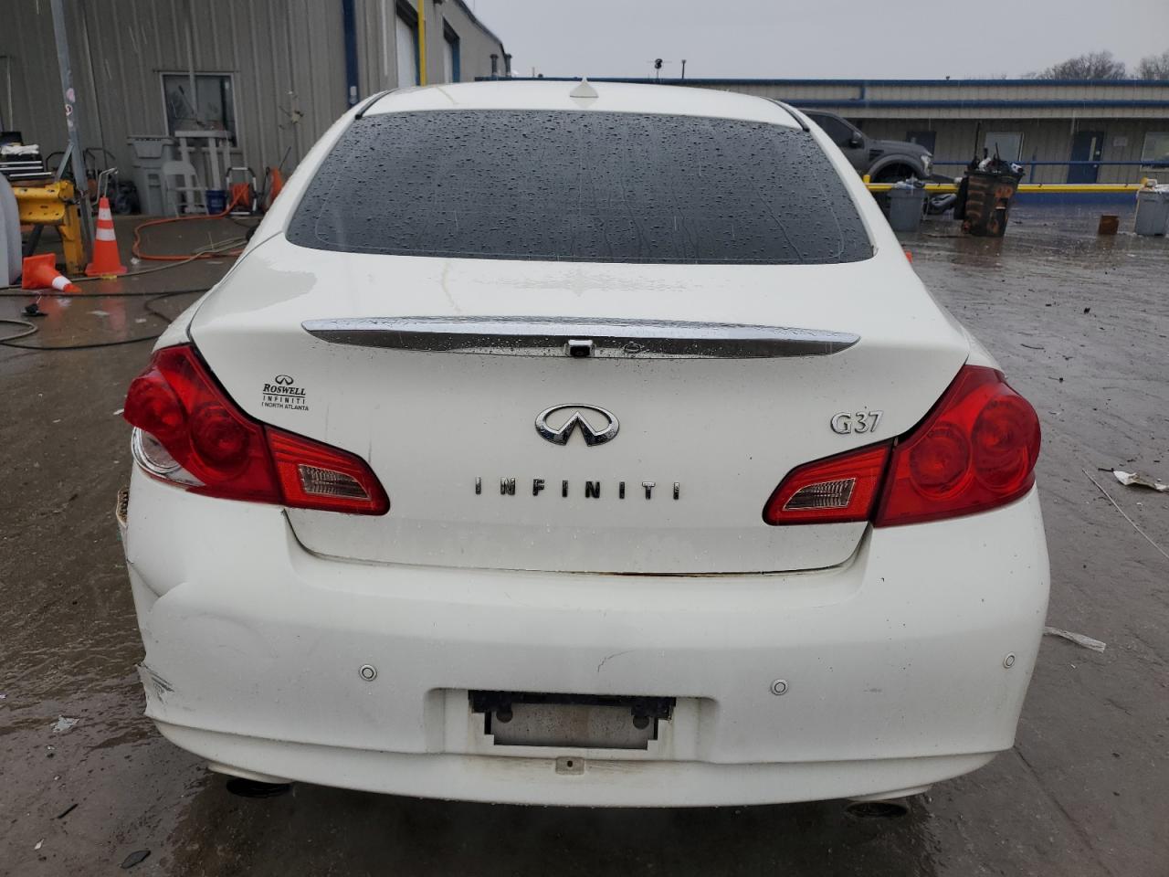 2011 Infiniti G VIN JN1CV6AP7BM300839 Copart auction photo, rear end damage thumbnail 6