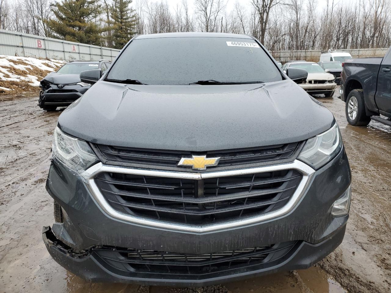 2018 Chevrolet Equinox VIN 2GNAXSEV4J6116334 Copart auction photo, front end / minor dent/scratches damage thumbnail 5