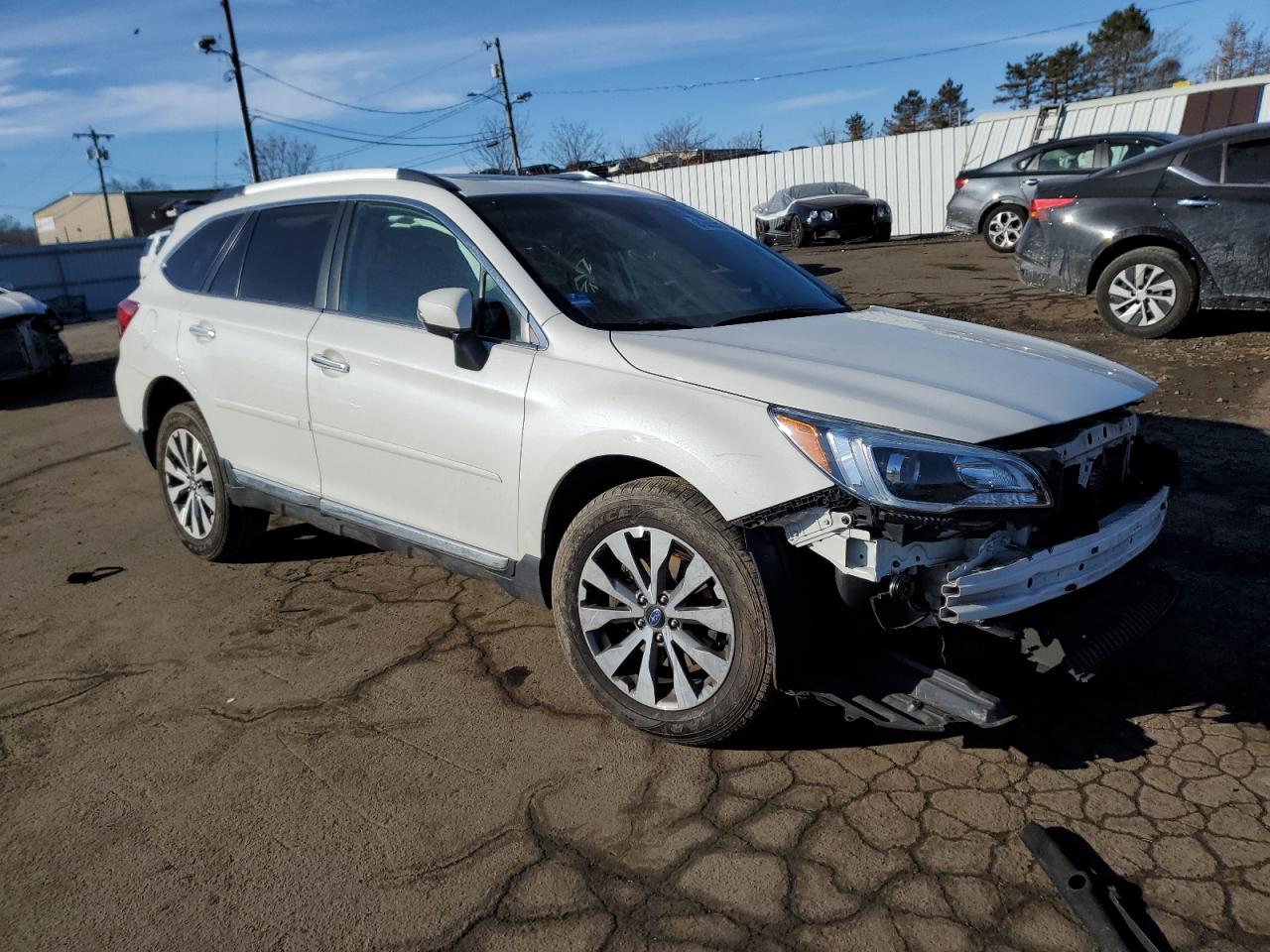 2017 Subaru Outback VIN 4S4BSATC7H3333252 Copart auction photo, front end damage thumbnail 4