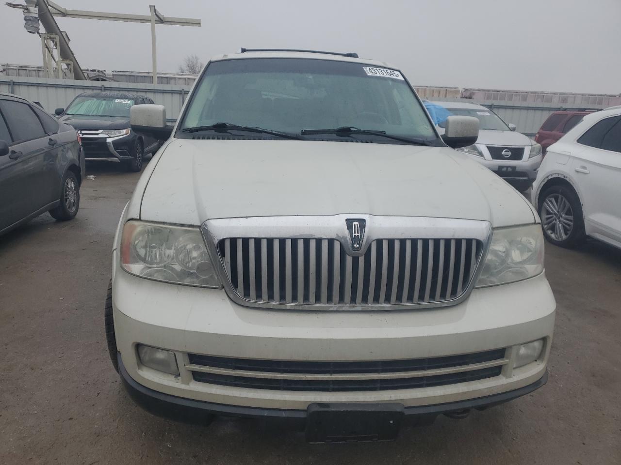 2005 Lincoln Navigator VIN 5LMFU28505LJ06747 Copart auction photo, undercarriage damage thumbnail 5
