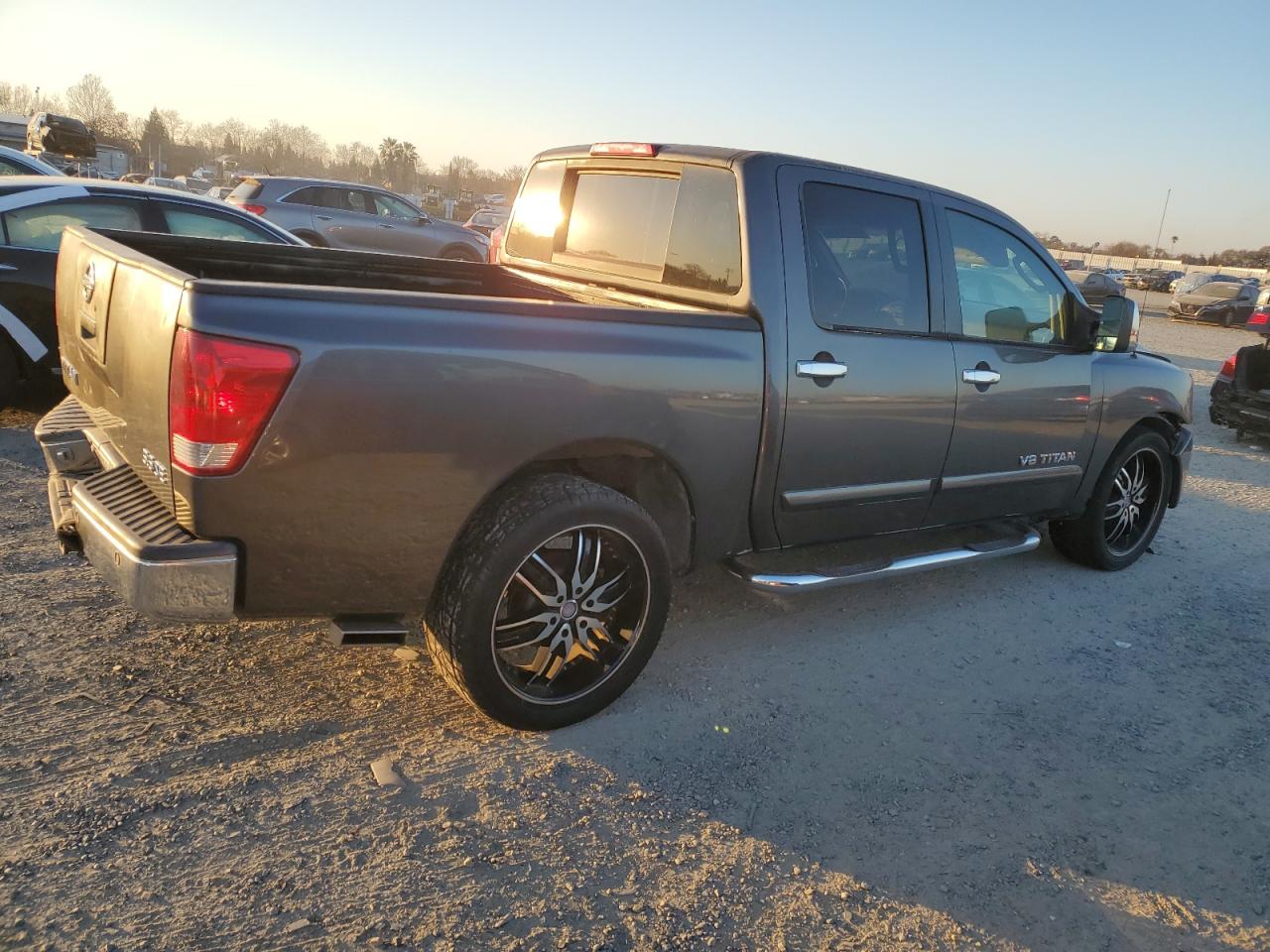 2005 Nissan Titan VIN 1N6AA07AX5N541029 Copart auction photo, front end / rear end damage thumbnail 3