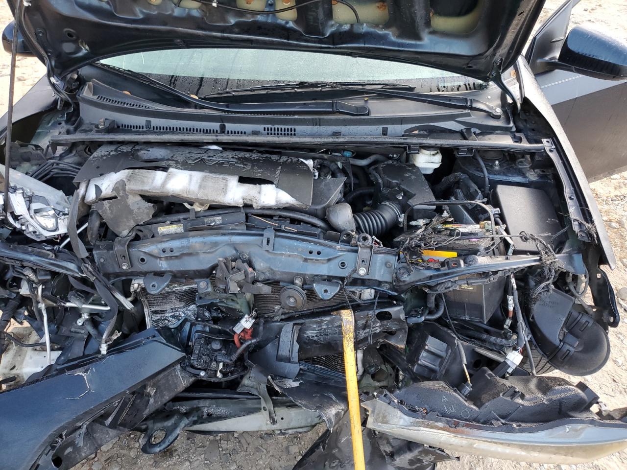 2019 Toyota Corolla VIN 2T1BURHE2KC224204 Copart auction photo, front end / side damage thumbnail 12