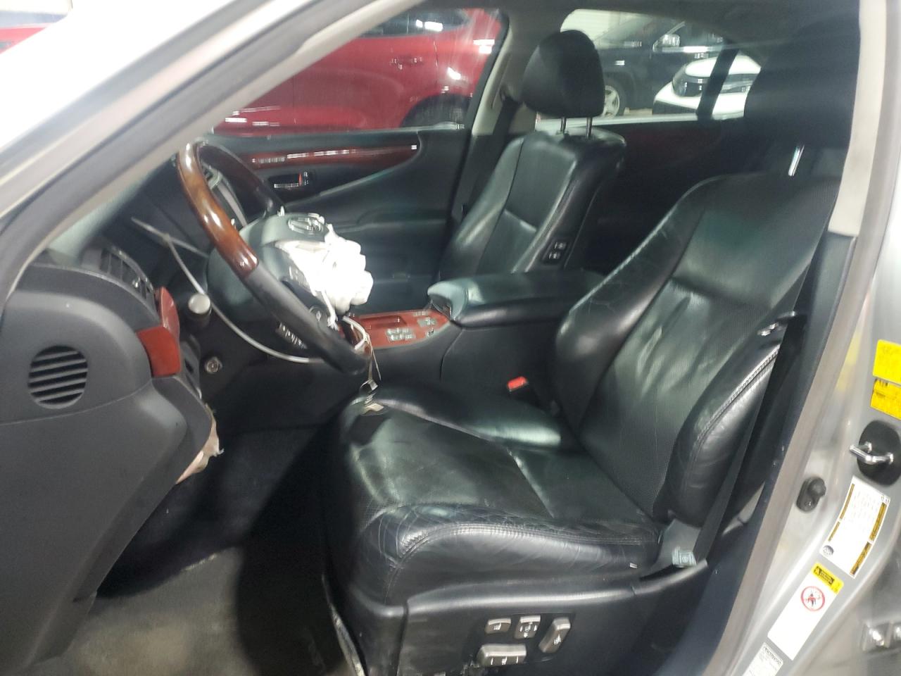 2010 Lexus LS VIN JTHCL5EF3A5007249 Copart auction photo, side / front end damage thumbnail 7