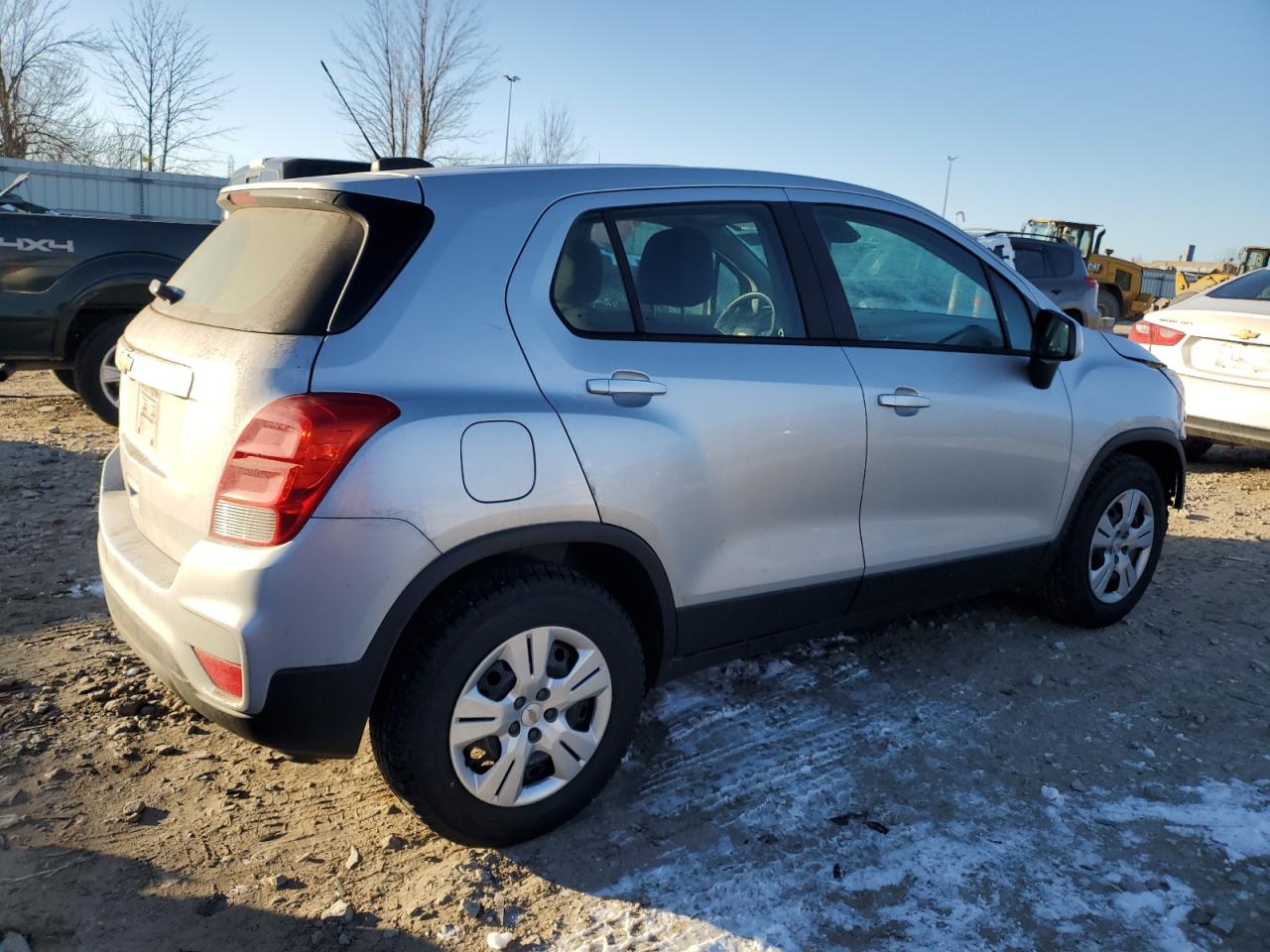 2017 Chevrolet Trax VIN KL7CJKSB5HB049289 Copart auction photo, front end damage thumbnail 3