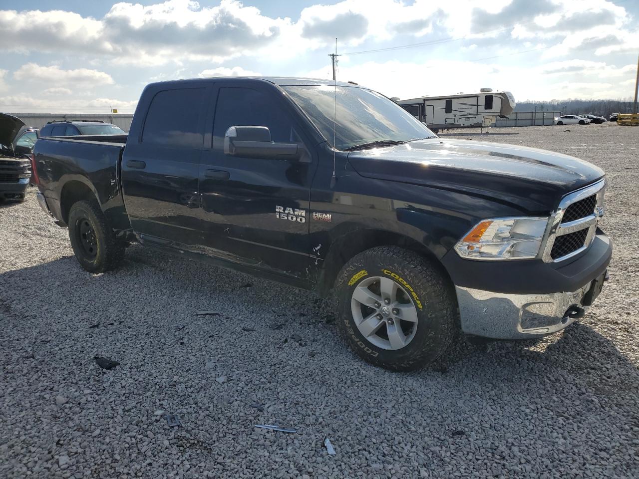 2016 RAM 1500 VIN 3C6RR7KT6GG195578 Copart auction photo, side damage thumbnail 4