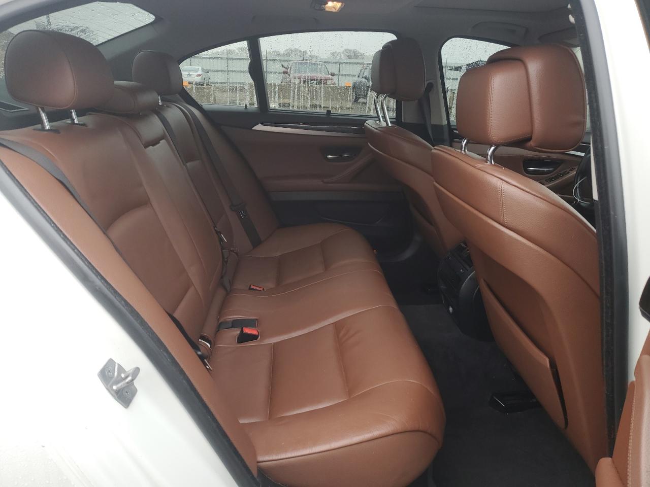 2011 BMW 5er VIN WBAFU7C50BC778568 Copart auction photo, all over damage thumbnail 10