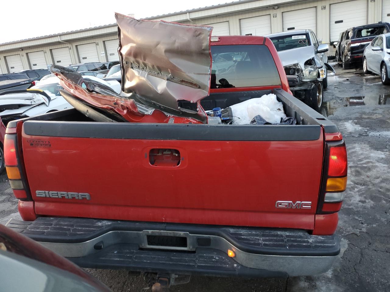 2007 GMC Sierra VIN 2GTEC13V971162198 Copart auction photo, all over / side damage thumbnail 6